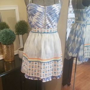 Fun, Vintage Apron, great detail and material S